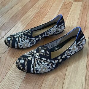 Rothy's Loungewear Loafer Flats Womens 8 Black White Geometric Aztec Print Boho